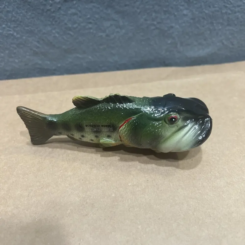 Adventure Out There Novelty Wide Mouth Bass Fish Bottle Opener Hard Plastic 5.5